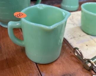jadeite measuring  cup