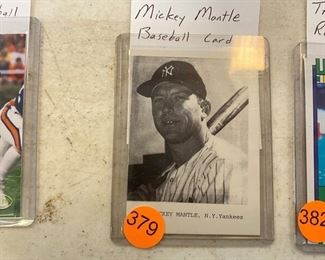 mickey mantle baseball card