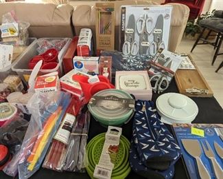 Loads of kitchen gadgets