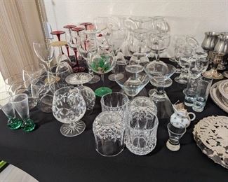 Various glassware sets