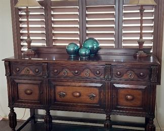 Stunning Hespeler Furniture Co , Vintage/Antique English Revival Gothic Jacobean Sideboard/Buffet