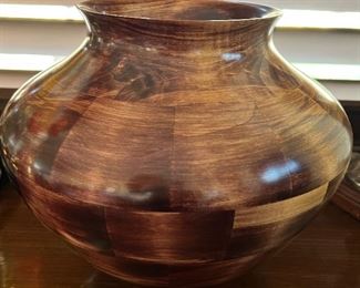 Stunning Turned Wood Urn w Lid
