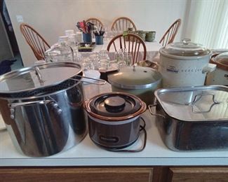 Pots, pans and small appliances 