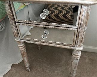 mirrored table with 2 drawers