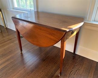 Antique drop leaf table
