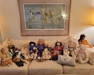 White sofa w/dolls