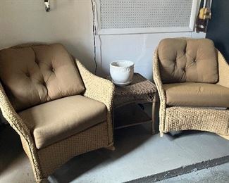 Resin patio rockers with table