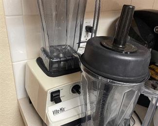 vita mixer - crock pot- keurig -  we have all the cool small electrics !!