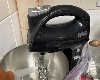 sunbeam black stand mixer  look great 