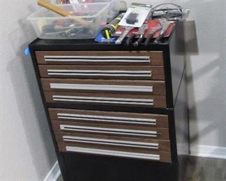 metal rolling tool cabinet