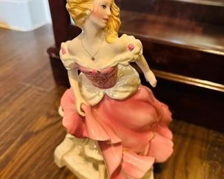 Vintage Disney Cinderella porcelain sculpture 