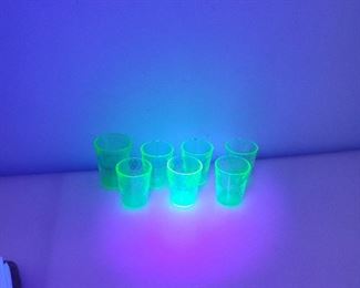 Uranium glass