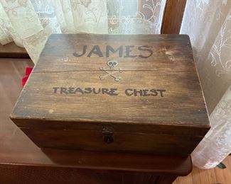 James treasure chest
