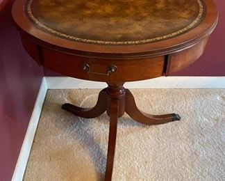 10	$175 	
1940's round table/ leather top 