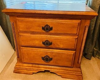 20	$90 	
Two drawers small chest in sewing room