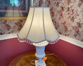 21	$90 	
Marble urn lamp