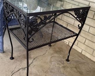 $80 
Side metal vintage garden16Wx24Dx25H table glass top