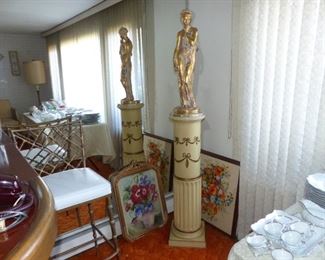 Vintage pedestal & Statue