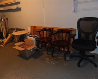 Desk and other chairs