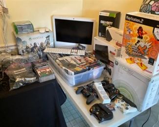 APPLE COMPUTER, X BOX GAMES, AND X BOX GAME SETS