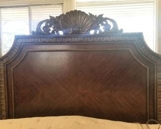 Elegant antique Plantation headboard, comes with rails, foot end and Serta mattresses