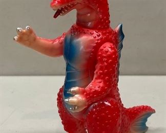 2005 Toho Bullmark Japan 9.5" Red And Blue Titanosaurus Poseable Figurine