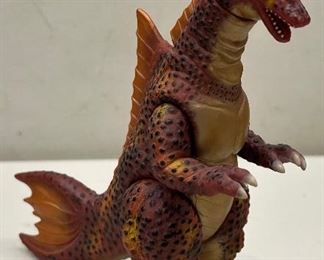 Toho Bandai 2002 7.5" Titanosaurus 1975 Reproduction Poseable Figurine