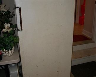 Gibson Freezer / works good