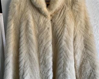 Elegant fur coat from Canada
