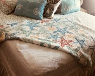 QUEEN SIZE STARFISH BEDSPREAD