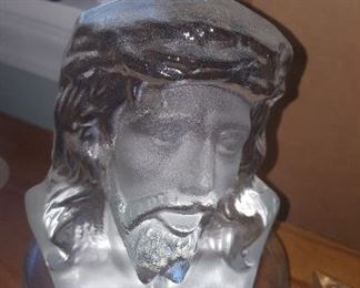 120. GLASS SCULPTURE OF JESUS $40
