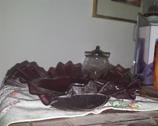 132. RUFFLED EDGE PURPLE BOWL $15