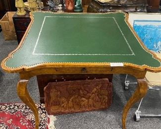 Vintage Minton-Spidell Inc Leather Top Nail Head Trim Game Table