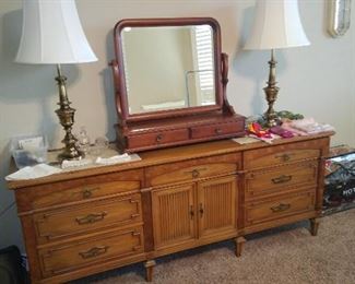 Vintage dresser and dressing mirror
