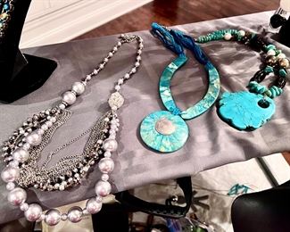Jewelry necklaces