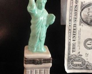 Statue of Liberty trinket box