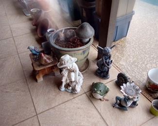 Yard decor super cute !