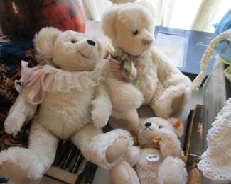 Steiff bears