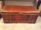 Roos cedar chest