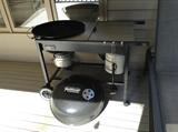 Weber propane grill - newer & nice!
