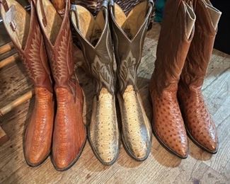 Very stylish western boots will add a dash of spice to your footwear.