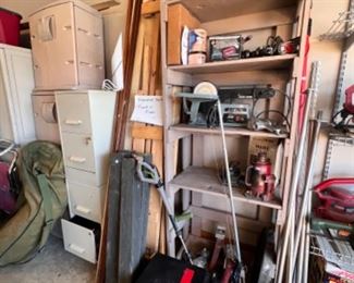 Pinewood Derby track with timer