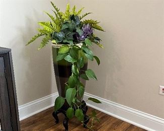 Large Vase with Plants 