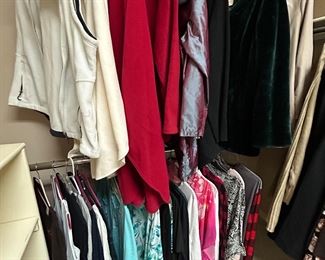 Ladies plus clothing -many new with tags 