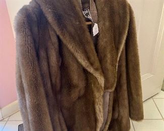 Cute vintage faux fur