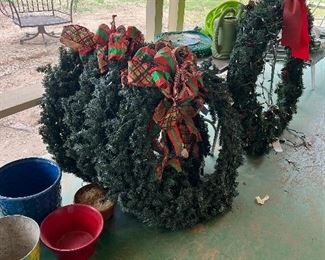 Set of matching wreaths