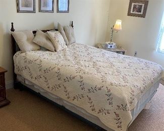 QUEEN  bed Vintage headboard - 1960s/ 1970s