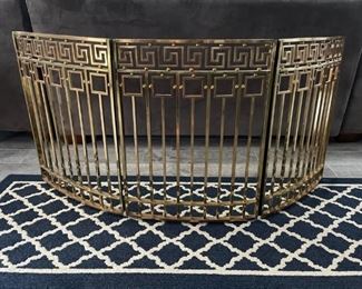 Antique Front Screen Bank Cage from 1st National
Bank of Fort Worth, Circa 1920's
Each Curved Panel is 18¼" Total when extended is 55¼" 
Sides fold in for storage
