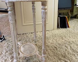 round side table  stand