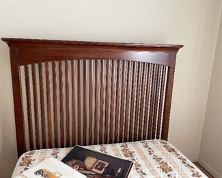 Tall slat headboard (full/queen) and mattress/boxspring